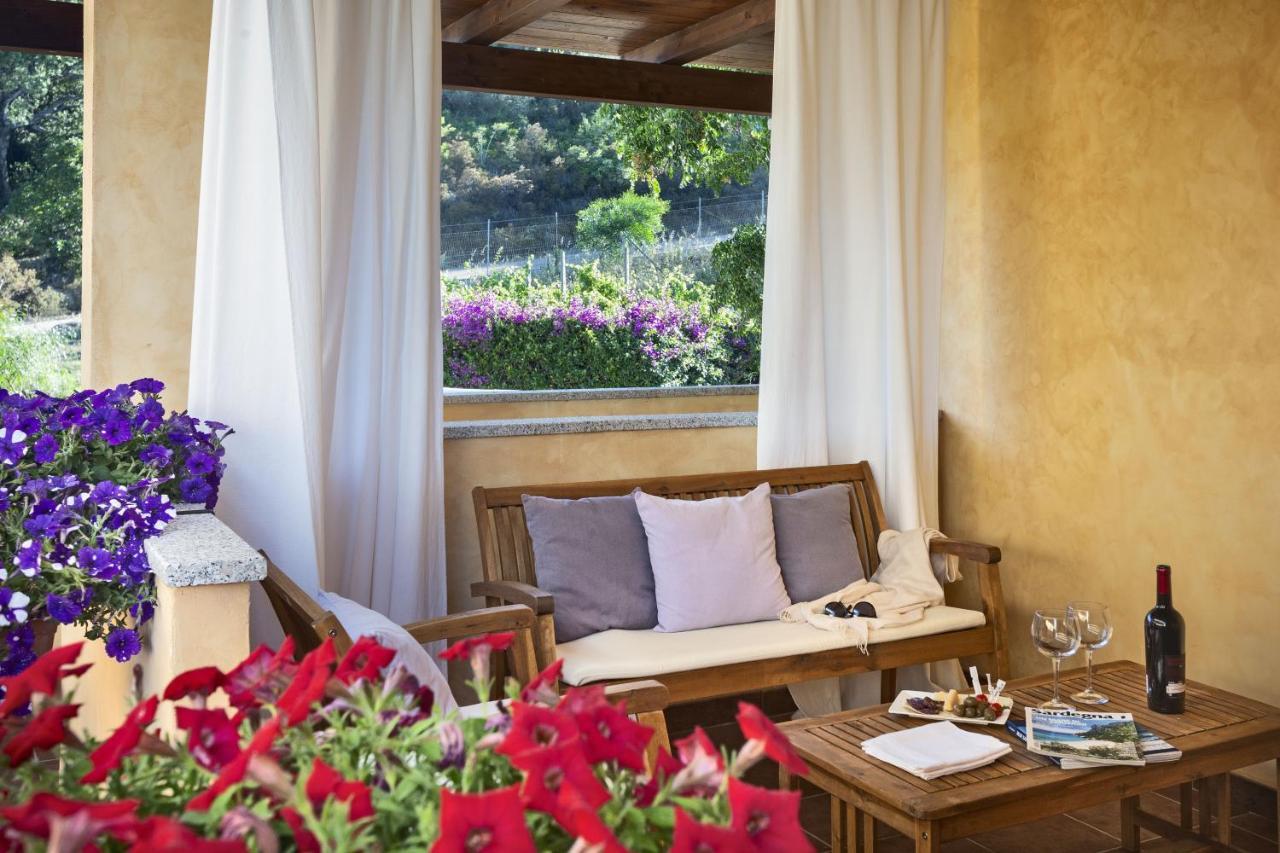 Relais Fenicottero Rosa Konuk evi Porto Taverna Dış mekan fotoğraf